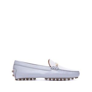 Tods Classic White Moccasin Flat Shoes With Rubber Studded Sole - NWT
